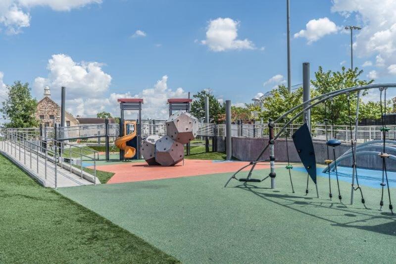 Htx Dtown I Sleeps 7 Wi-fi Parking Free Gym Appartement *